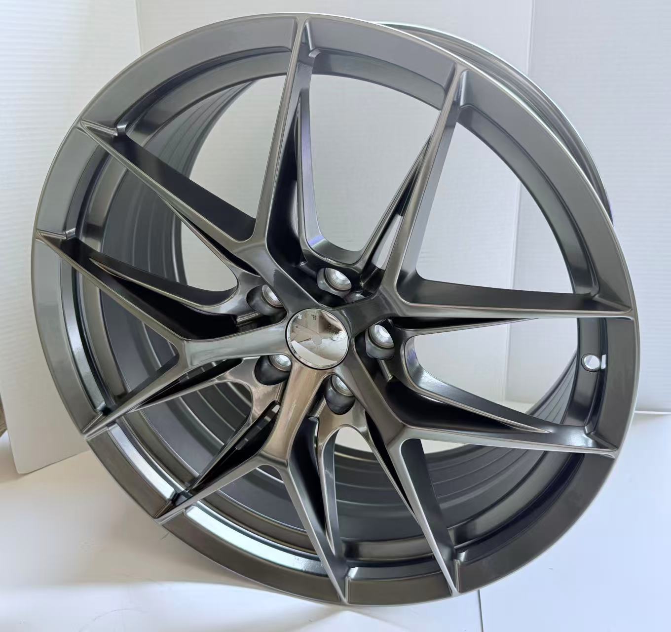 19 inch Tesla Model Y/Model S Haida Winter Tire With Alloy Rim Package